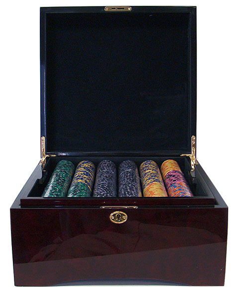750 Ace King Suited Poker Chips with Mahogany Case