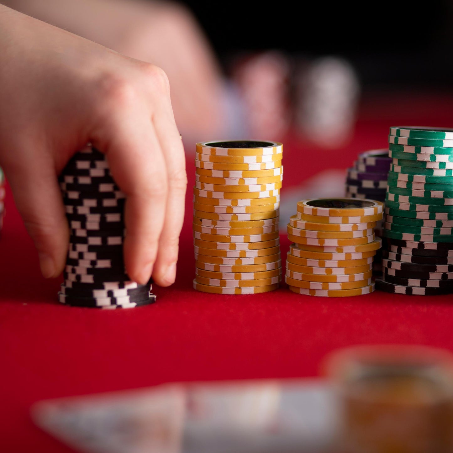 300 Las Vegas Poker Chips with Wooden Carousel