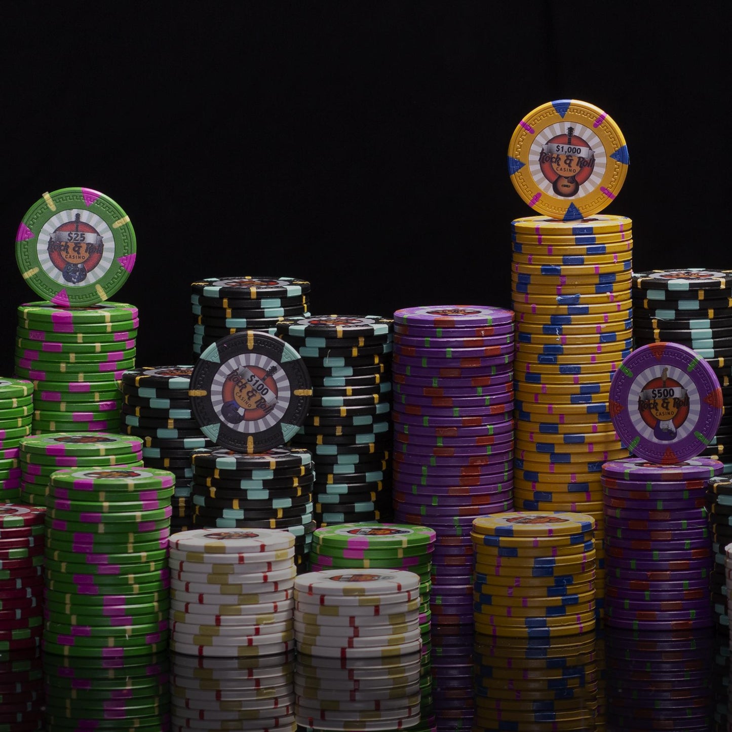 200 Rock & Roll Poker Chips with Wooden Carousel